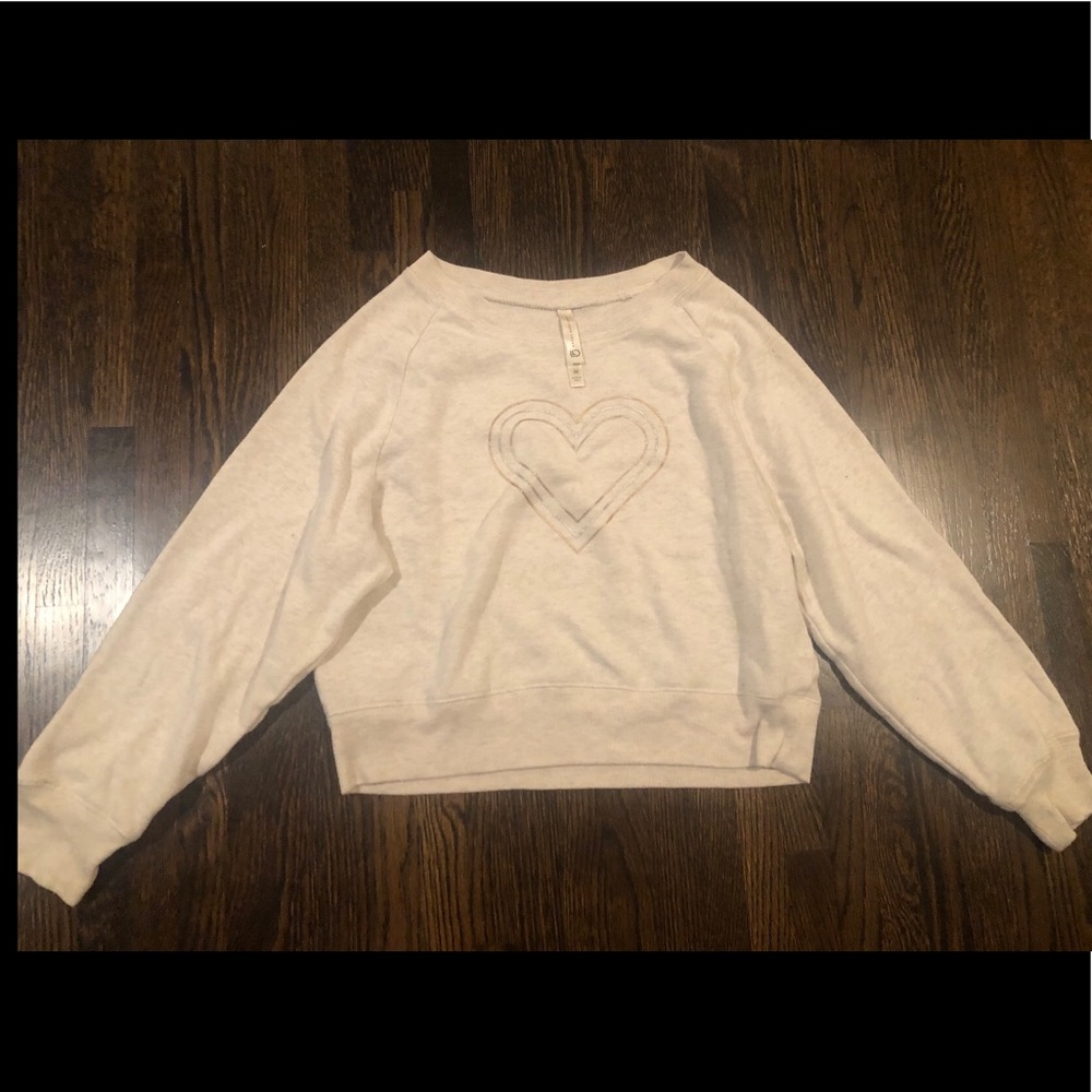 Sweatshirt